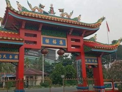 Foto: Penampakan Vihara Cantik dan Megah di Singkawang