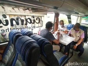 Foto: Wisata Kedai Kopi Bus Ciamis