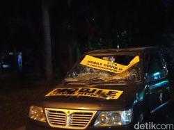 Video Mobil Polisi Rusak Diamuk Pedemo Omnibus Law di DPRD Jabar