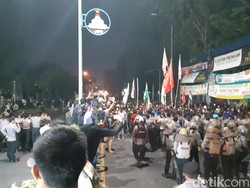 Polisi Dalami Keterlibatan Anarko di Aksi Ricuh Mahasiswa Serang