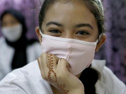 Tren Masker Genic, Saatnya Percantik Bagian Atas Muka Saja