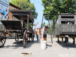 Salatiga Mandikan Kereta Kuda Warisan Belanda dengan Rempah