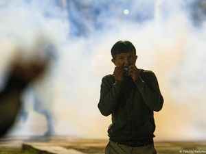 Kerusuhan Pasca Pemilu di Kyrgyzstan Berpotensi Jadi Revolusi? Kerusuhan Pasca Pemilu di Kyrgyzstan Berpotensi Jadi Revolusi?
