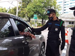 18 Anggota Dewan Positif Corona, Begini Praktik Protokol Kesehatan di DPR