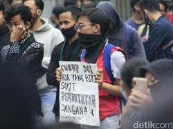 Omnibus Law UU Cipta Kerja: Draf, Tujuan, Poin, serta Mengapa Banyak Ditolak?