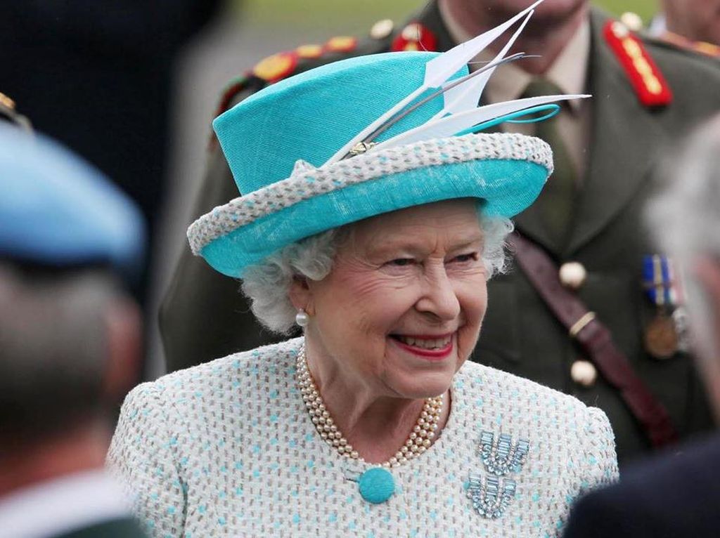 Unik, Ternyata Ratu Elizabeth II Ulang Tahun Dua Kali Setahun