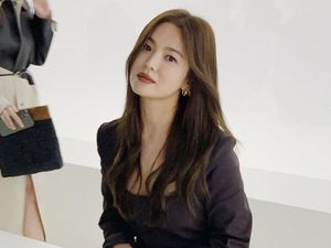 Song Hye Kyo Ulang Tahun ke-39, Disebut Tante Paling Cantik di Dunia Song Hye Kyo Ulang Tahun ke-39, Disebut Tante Paling Cantik di Dunia