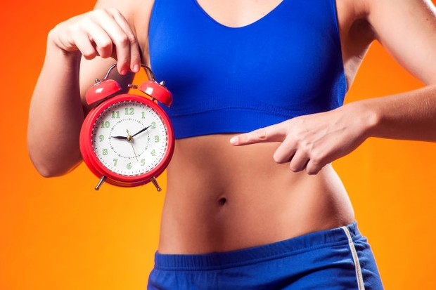 Pilih waktu yang fleksibel sehingga bisa berolahraga secara konsisten.