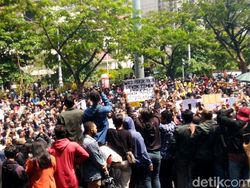4 Tersangka Demo Rusuh di Semarang Ternyata Masih Maba