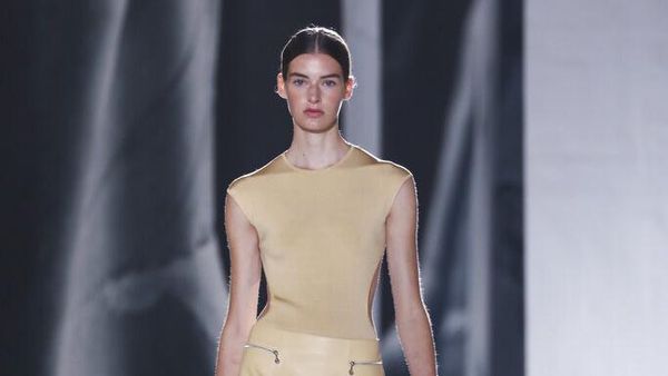 10 Koleksi Busana Terbaru Hermes di Paris Fashion Week 2020
