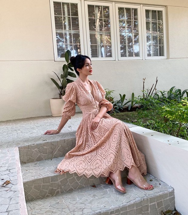 Foto: instagram.com/sarahlahbati Tips fashion ala Sarah Lahbati.