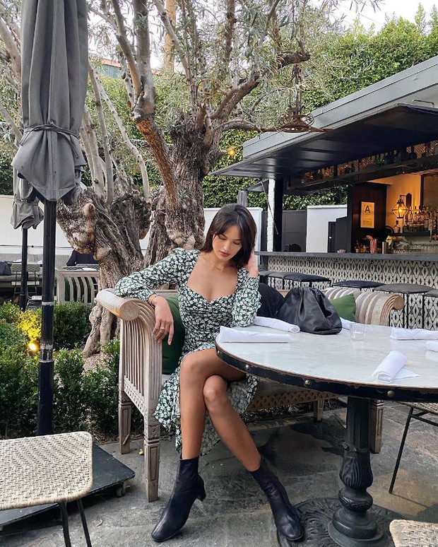 Foto: instagram.com/sarahlahbati Tips fashion ala Sarah Lahbati.