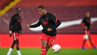 4. Georginio Wijnaldum. Pemain 30 tahun asal Belanda ini akan habis kontraknya bersama Liverpool sehingga bakal amat menarik buat klub peminat. (Foto: Getty Images/Pool)
