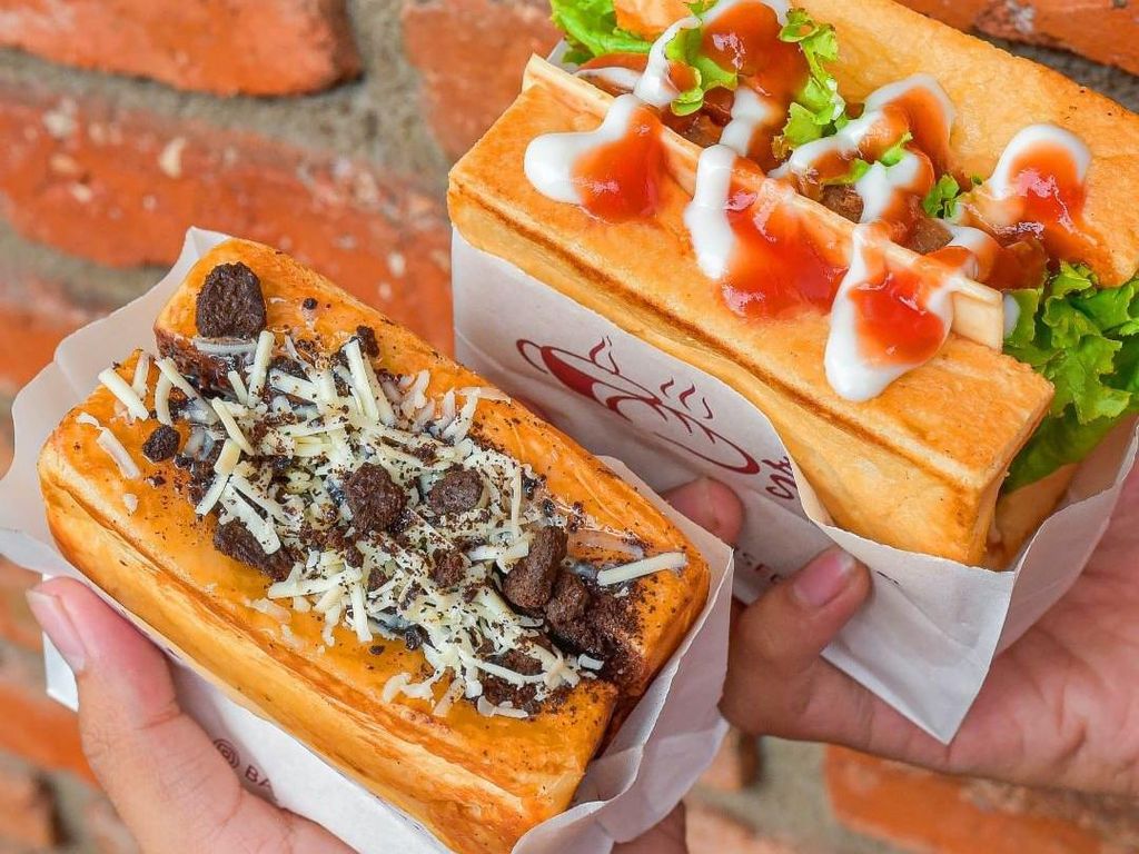 Ini 5 Tempat Roti Bakar Kekinian yang Dijamin Bikin Nagih! Ini 5 Tempat Roti Bakar Kekinian yang Dijamin Bikin Nagih!