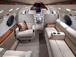 Pura-pura Liburan, Sejumlah Influencer Ketahuan Berfoto di Jet Pribadi Palsu