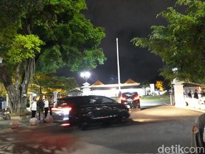 Usai Ziarah ke Makam Orang Tua, Malam Ini Jokowi Menginap di Yogya