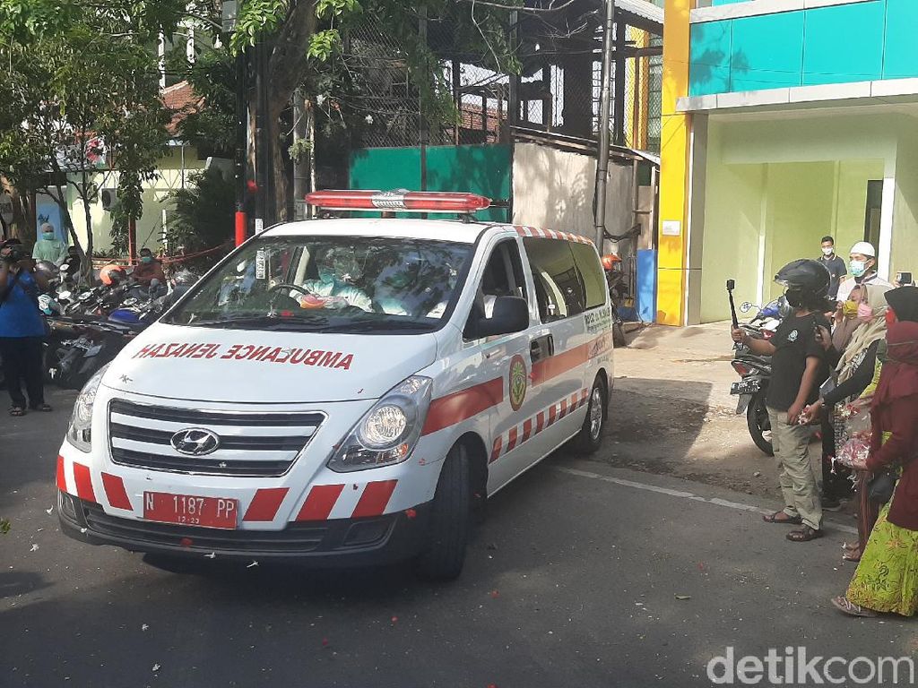 Kadis Pertanian Kota Probolinggo Meninggal Terpapar COVID-19 Kadis Pertanian Kota Probolinggo Meninggal Terpapar COVID-19