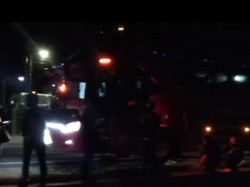 Lima Warga Madiun Tertabrak Mobil dan Bus Sekaligus, Dua Orang Tewas