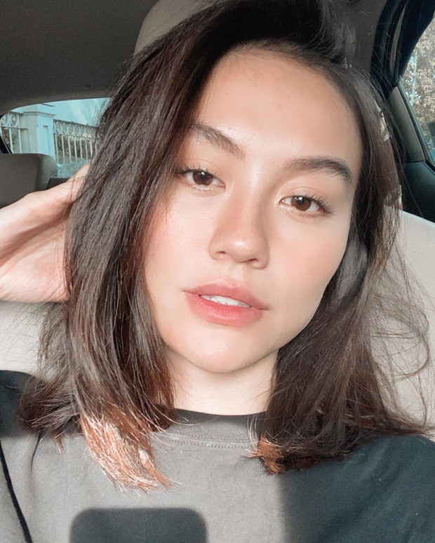 8 Lagu Galau Terbaik Agnez Mo Siap Temani Kamu Saat Patah Hati Anda tak mengetahui judul lagu, tapi mengetahui nama penyanyi. 8 lagu galau terbaik agnez mo siap