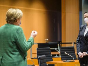 Pemimpin Oposisi Belarus Temui Angela Merkel dan Minta Dukungan Internasional