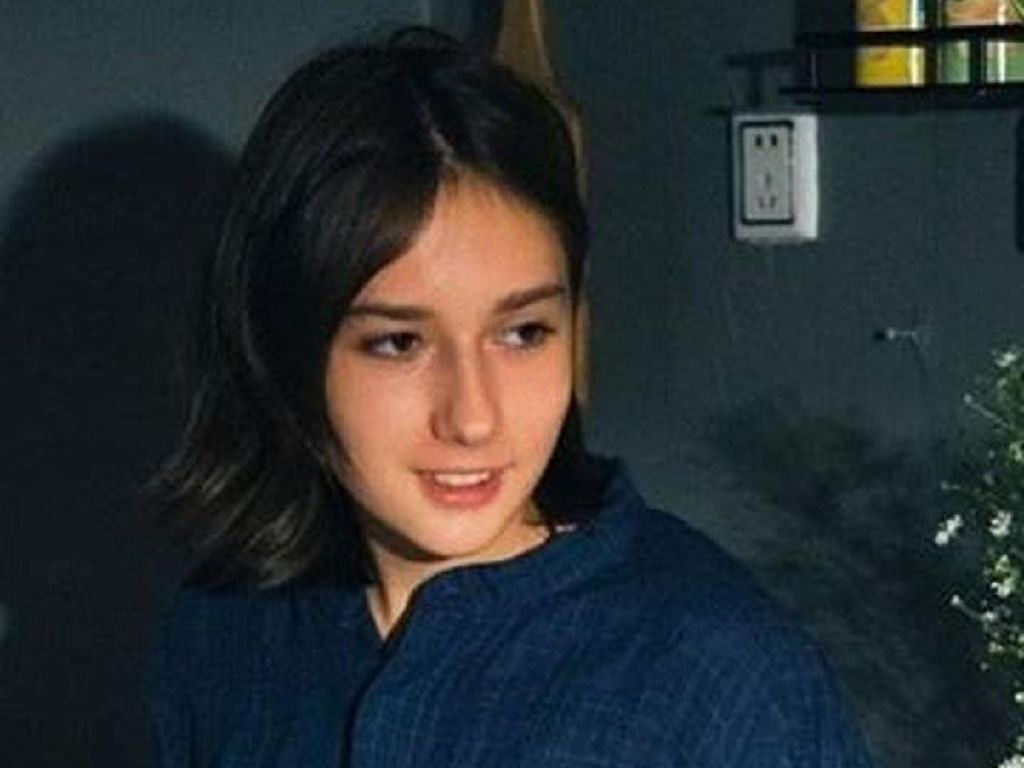 4 Pria yang Viral di Tahun 2020 Karena Punya Wajah Cantik, Bikin Insecure 4 Pria yang Viral di Tahun 2020 Karena Punya Wajah Cantik, Bikin Insecure