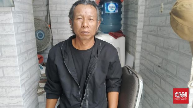 Samsuddin/ Penjaga Kos