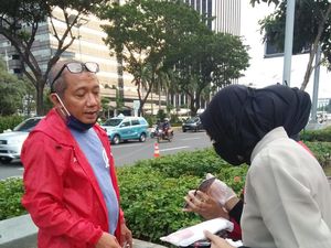 Nggak Cuma Door to Door, Restoran Sekarang Juga Banting Harga