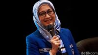 Senyum Desy Ratnasari Usai Jadi Ketua DPW PAN Jabar