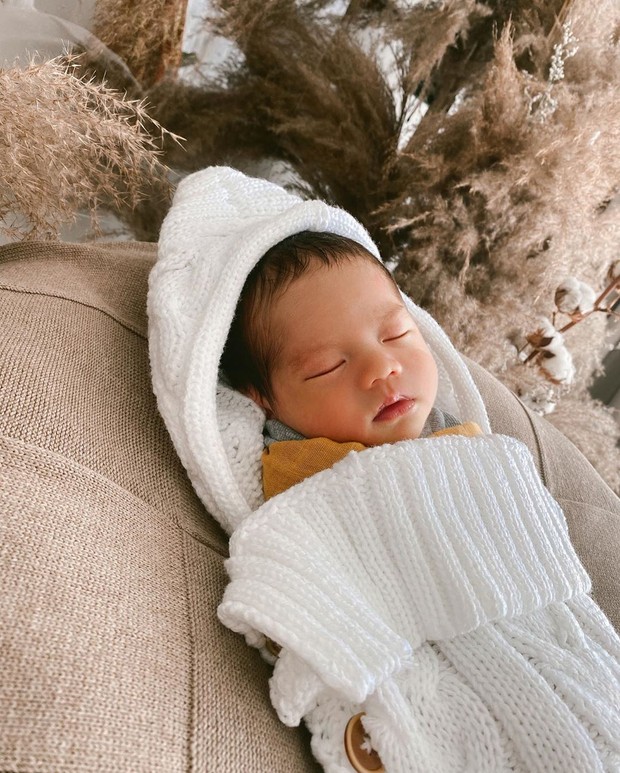 Vinna Gracia/instagram.com/vinnagracia Anak pertama Vinna Gracia diberi nama Elijah Abiel