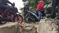 Ada Demo Pemotor Balik Arah di Tangerang