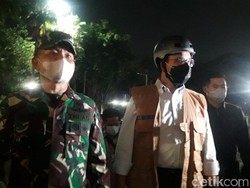 Temui Massa Demo, Anies Klaim Bakal Teruskan Aspirasi soal UU Ciptaker