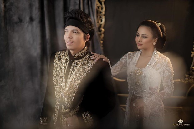 Sesi pemotretan atta dan aurel hermansyah