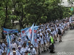 Naskah Final UU Ciptaker 1.035 Halaman: Ada Tambahan Ayat 6 di Pasal 79
