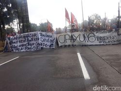 Tolak Omnibus Law, Mahasiswa Kelompok Cipayung Sempat Blokade Tol Pasteur