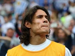 Cavani Itu Bagaikan MU Menjilat Ludah Sendiri