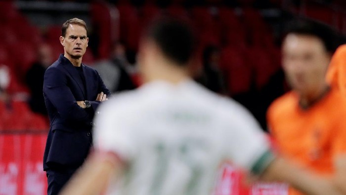 Awal perjalanan Frank de Boer di kursi kepelatihan Timnas Belanda dan manis. Tim Orange kalah 0-1 dari Meksiko di laga uji coba.