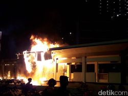 Demo Omnibus Law Rusuh, KSP: Setiap Kekerasan Akan Ditindak