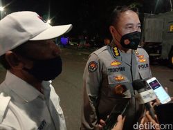 Demo Tolak Omnibus Law di Surabaya Ricuh, 100 Orang Diamankan
