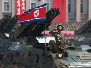 Pesan Tersirat Parade Militer Akbar Korea Utara Kala Pandemi Pesan Tersirat Parade Militer Akbar Korea Utara Kala Pandemi