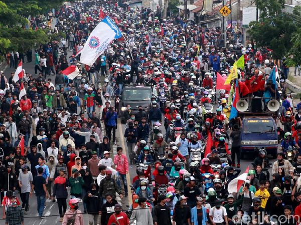 Melihat Lagi Lautan Massa di Jalan Daan Mogot