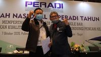 Otto Hasibuan Pimpin Peradi