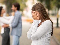 Belum Move On! Wanita Ini Bobol Rumah Mantan Pacar untuk Masak Makanan Untuknya