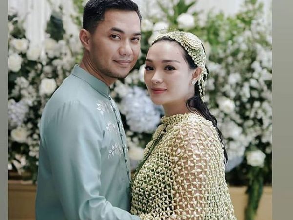 6 Gaya Zaskia Gotik Saat 7 Bulanan Pakai Adat Sunda, Dipuji Bumil Cantik