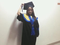 Wisuda Online Sendiri Tanpa Ortu, Anak UI Ini Ungkap Kisah Sedihnya