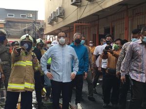 Toko Buku di Senen Ikut Terbakar, Anies Siap Bantu Modal Toko Buku di Senen Ikut Terbakar, Anies Siap Bantu Modal
