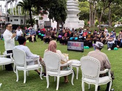 Bertemu Komunitas Onthel, Bupati Anas Ajak Jadi Duta Kesehatan dan Budaya