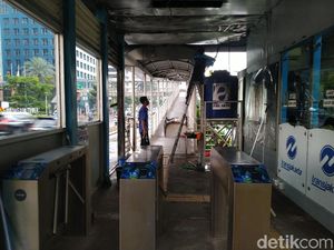 Halte TransJ Rusak Saat Demo Omnibus Law, Pemprov: Senin Bisa Digunakan Lagi Halte TransJ Rusak Saat Demo Omnibus Law, Pemprov: Senin Bisa Digunakan Lagi
