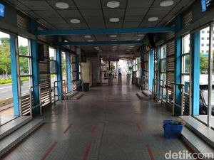Imbas Pembangunan MRT, Halte TransJakarta Glodok Direlokasi