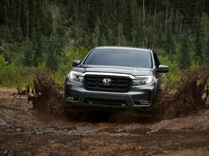 Potret Pikap Honda Pesaing Hilux-Triton Potret Pikap Honda Pesaing Hilux-Triton