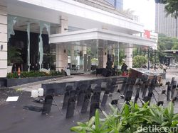 Polisi Tangkap 10 Pelaku Perusakan Kantor ESDM saat Demo Omnibus Law